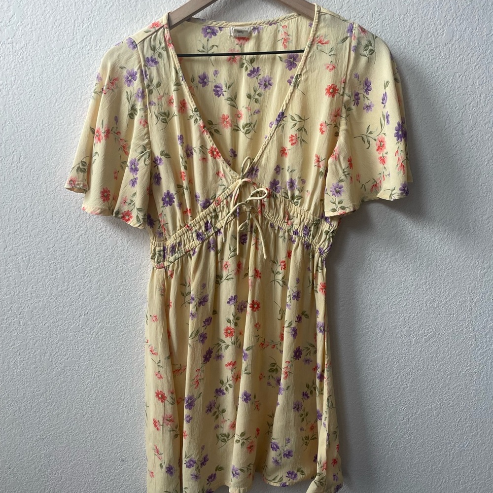 Billabong Floral Yellow Dress